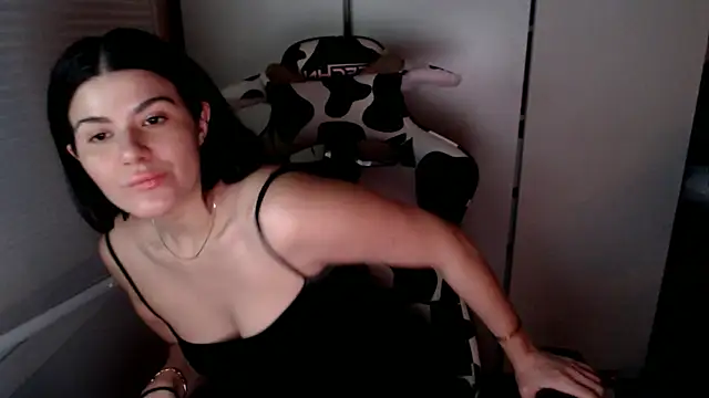 cassiealvarez online show from 05.01.26