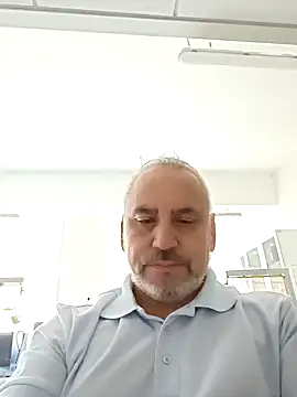 Snapshot of andrexl_eather chatting on 04.13.26 andrexl eather online show from 04.13.26
