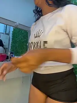MELIZ QUEEN online show from 05.28.26
