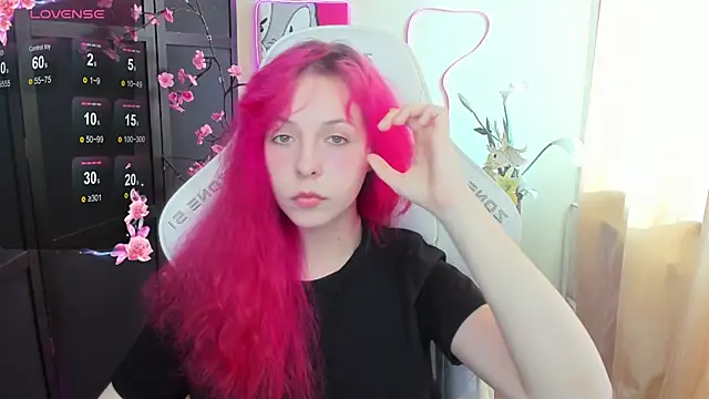 InfernoKitten online show from 05.02.26