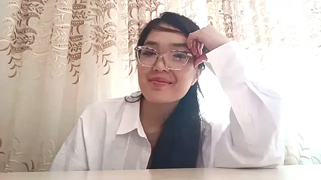 Snapshot of BrawnyDrip chatting on 05.08.26 BrawnyDrip online show from 05.08.26