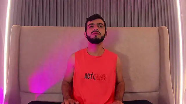 Snapshot of EmmanuelVoss chatting on 04.16.26 EmmanuelVoss online show from 04.16.26