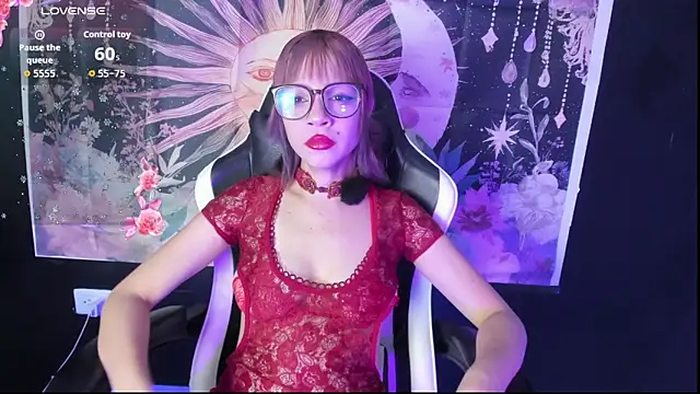 LaxiViolet online show from 07.03.26