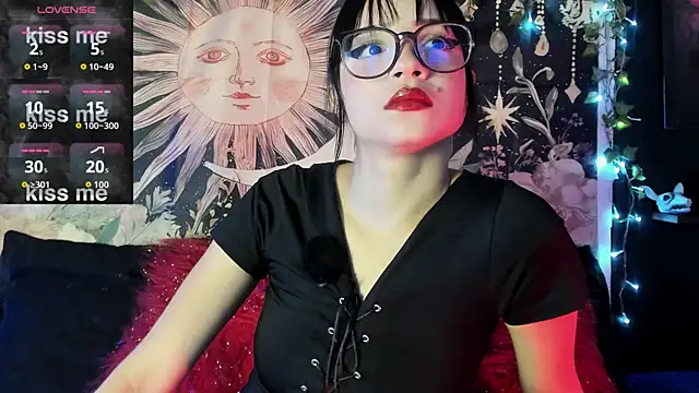 LaxiViolet online show from 07.31.26