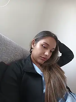 Snapshot of Miss_Taniac chatting on 05.19.26 Miss Taniac online show from 05.19.26