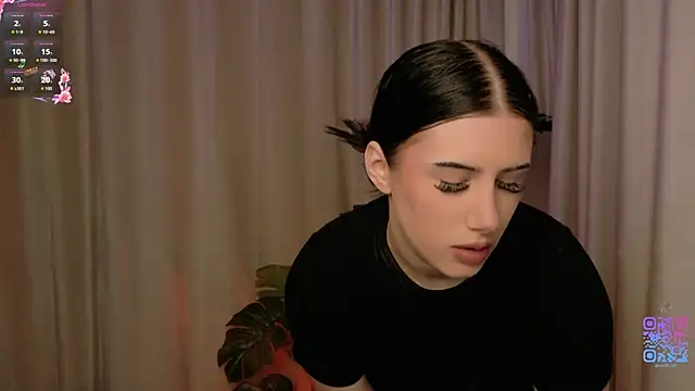 HazelHayesss online show from 05.16.26