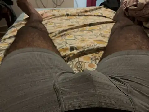 Snapshot of smalldick1202 chatting on 04.14.26 smalldick1202 online show from 04.14.26