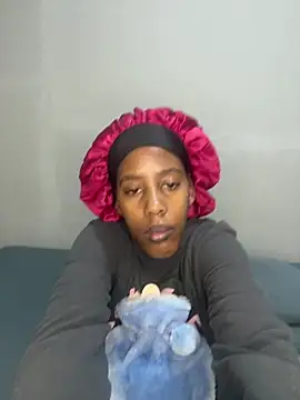 petite bee online show from 05.24.26