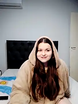 estrell4 online show from 06.25.26