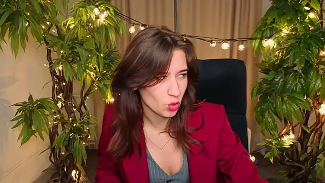 SuzanneJackson online show from 04.18.26