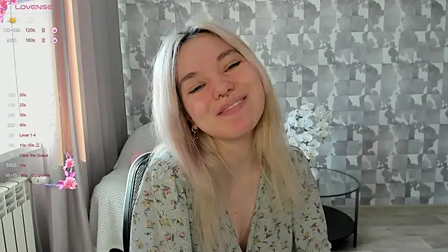Anna Delon online show from 04.23.26
