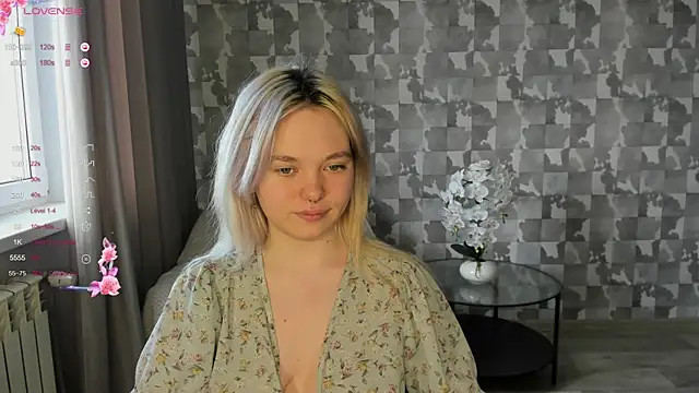 Anna Delon online show from 04.23.26