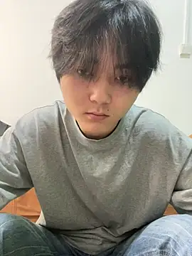 Snapshot of xf-110 chatting on 04.18.26 xf-110 online show from 04.18.26