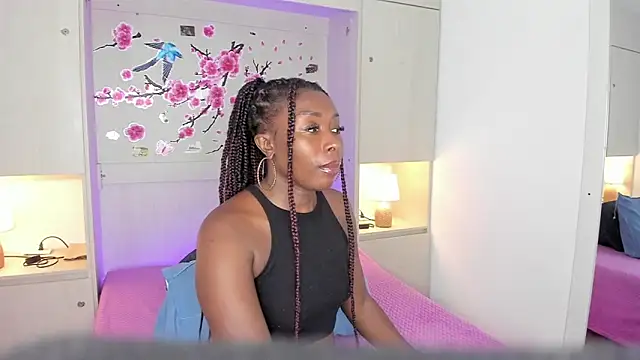 Snapshot of TaylorBloom chatting on 06.29.26 TaylorBloom online show from 06.29.26