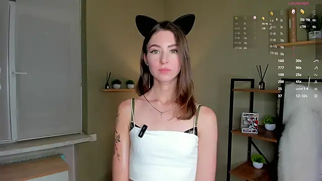 Peaches Peaches online show from 05.30.26