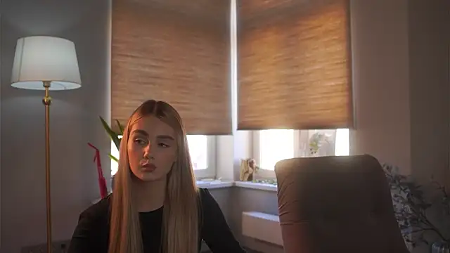 LinDarrisaw online show from 04.15.26