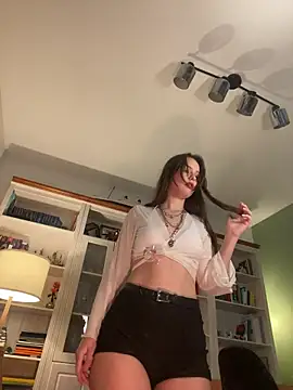 Snapshot of Sophia_cutegirly chatting on 07.18.26 Sophia cutegirly online show from 07.18.26
