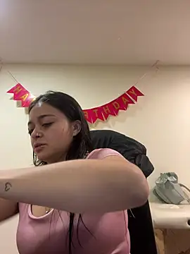 Snapshot of Selene__Ferrer chatting on 04.29.26 Selene Ferrer online show from 04.29.26