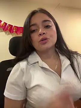 Snapshot of Selene__Ferrer chatting on 05.11.26 Selene Ferrer online show from 05.11.26