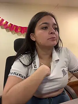Snapshot of Selene__Ferrer chatting on 05.21.26 Selene Ferrer online show from 05.21.26