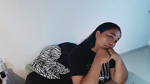 cristycurvy 02 online show from 04.15.26