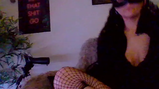 shyhornymommy online show from 04.16.26