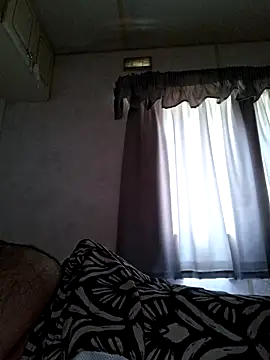 Snapshot of jhoni123foryou chatting on 05.17.26 jhoni123foryou online show from 05.17.26