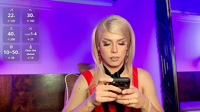 emma dragon online show from 04.29.26