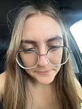 prettykitttty online show from 06.05.26