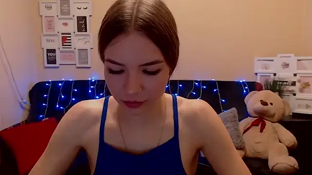 Snapshot of KaiTrum chatting on 06.15.26 KaiTrum online show from 06.15.26