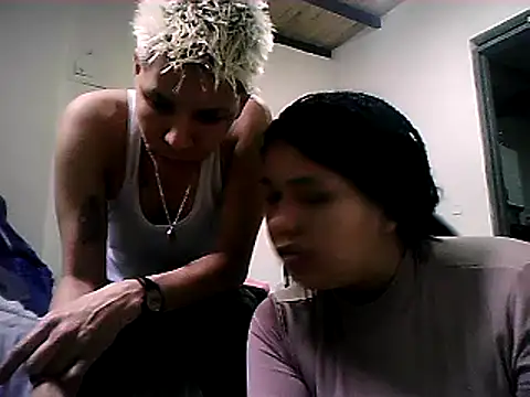 Snapshot of exotic_nights chatting on 05.14.26 exotic nights online show from 05.14.26