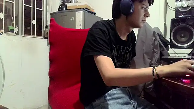 luckk  online show from 05.11.26