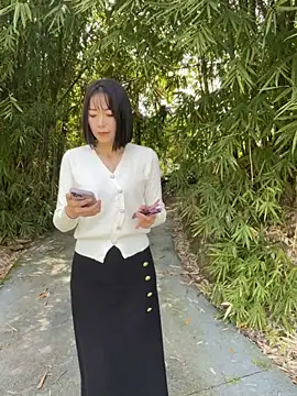 Snapshot of fafade2588 chatting on 04.17.26 fafade2588 online show from 04.17.26