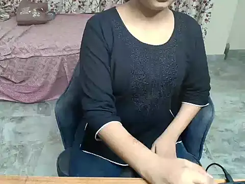Snapshot of Avni-kumarii chatting on 06.04.26 Avni-kumarii online show from 06.04.26
