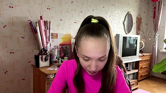 Snapshot of AdriannaBill chatting on 05.30.26 AdriannaBill online show from 05.30.26