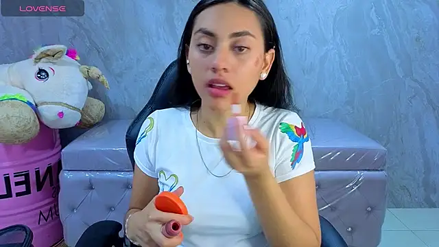 Snapshot of grecia_soler_a chatting on 06.27.26 grecia soler a online show from 06.27.26
