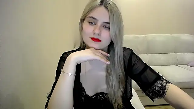 Snapshot of _shy_sabrina__ chatting on 04.20.26 shy sabrina online show from 04.20.26