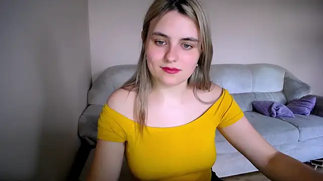 Snapshot of _shy_sabrina__ chatting on 04.29.26 shy sabrina online show from 04.29.26