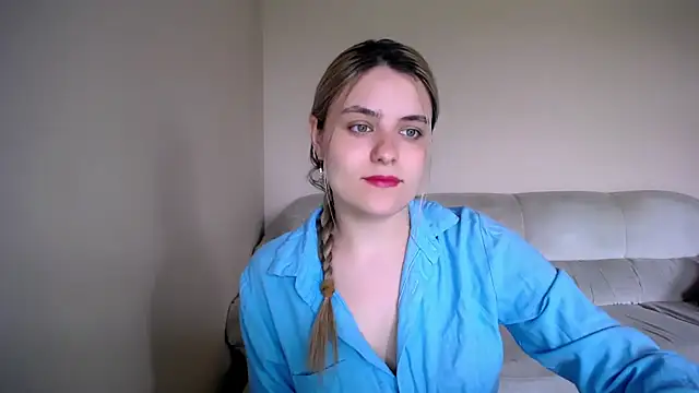 Snapshot of _shy_sabrina__ chatting on 05.14.26 shy sabrina online show from 05.14.26