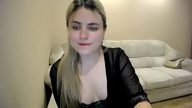 Snapshot of _shy_sabrina__ chatting on 06.03.26 shy sabrina online show from 06.03.26