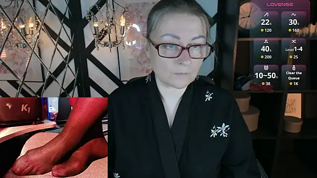 Snapshot of Alexandra_Kind chatting on 05.15.26 Alexandra Kind online show from 05.15.26