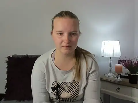 RoseTeacherX online show from 04.17.26