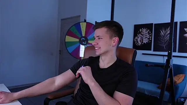 Zack Gillian online show from 05.24.26
