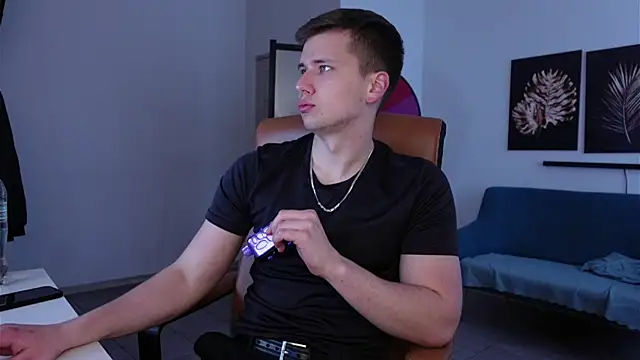 Zack Gillian online show from 05.28.26