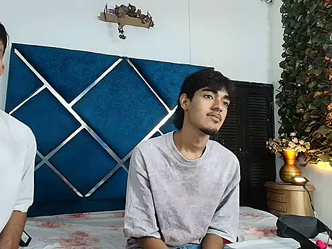 EdwinBoys online show from 05.13.26