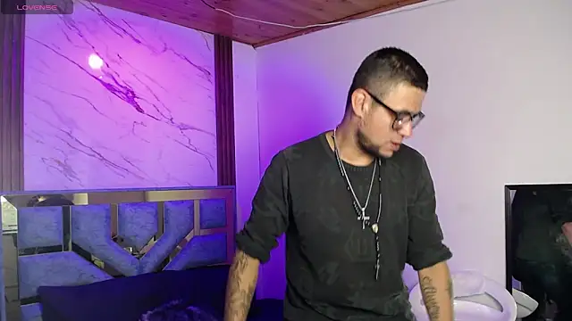 Nickk 21  online show from 05.30.26