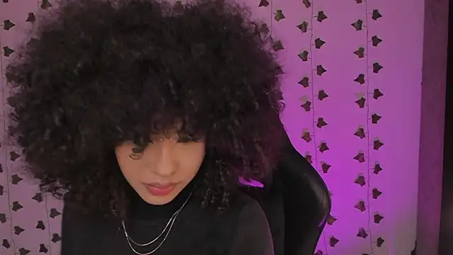 Liaaa 1 online show from 05.17.26