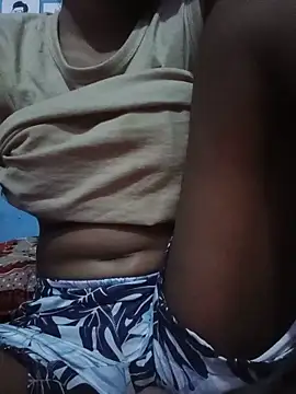 Snapshot of Ishu__Lovee chatting on 04.15.26 Ishu Lovee online show from 04.15.26