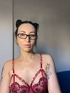   AngelikaAngel   online show from 04.19.26