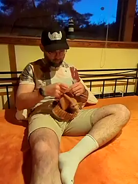 gayboyx77 online show from 05.08.26